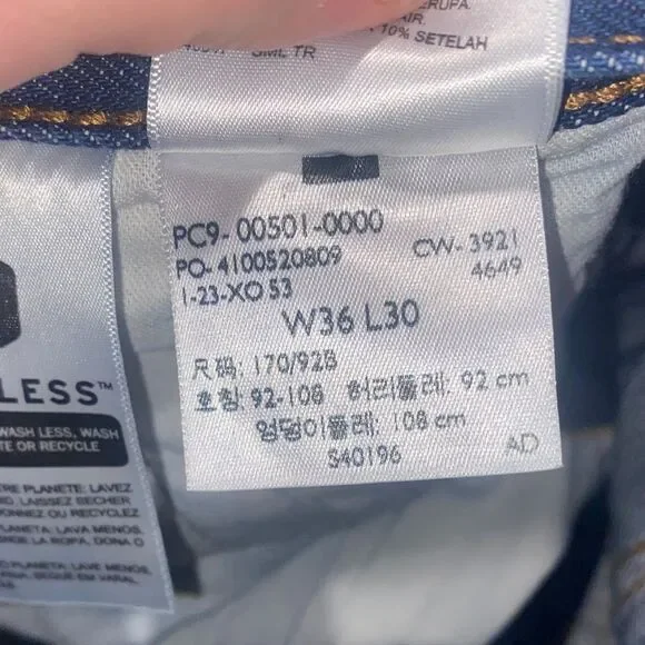 Vintage Levi’s 501 Dark Blue Jeans Size 34x30 Button Fly Retro Denim Men's Jeans - Picture 10 of 10